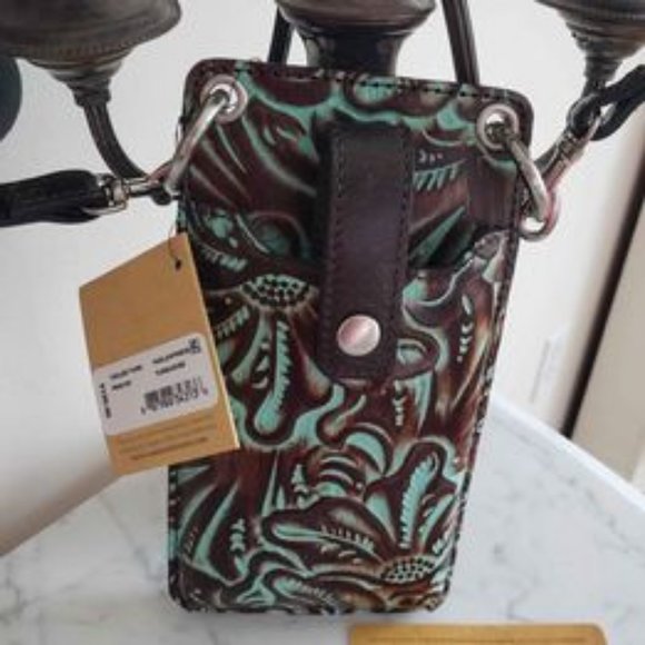Patricia Nash Handbags - Patricia Nash Farleigh Phone Case Crossbody Wallet Tooled Turquoise